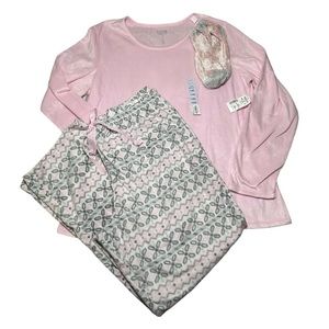 NWT Croft & Barrow Pink & Gray Fleece Pajama Set with socks - size XL